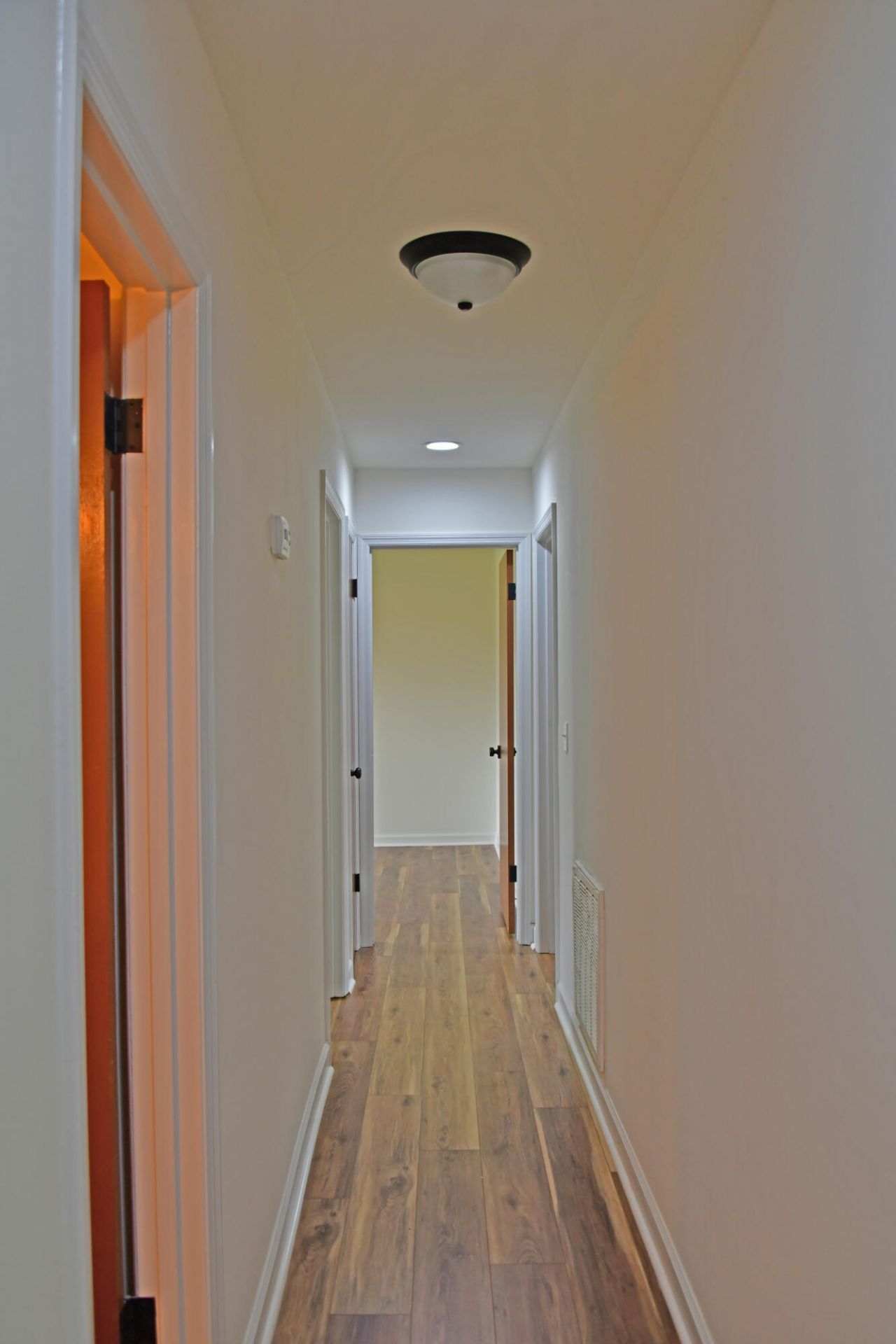 1101 Stuart Drive Photo 8