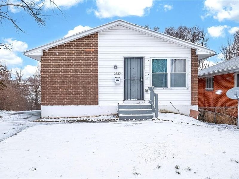 2923 Sage Avenue, Dayton, OH 45417 Photo 2