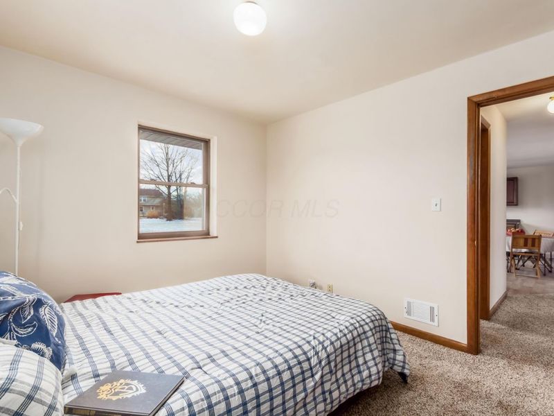 4256 Hoover Road, Grove City, OH 43123 Photo 17