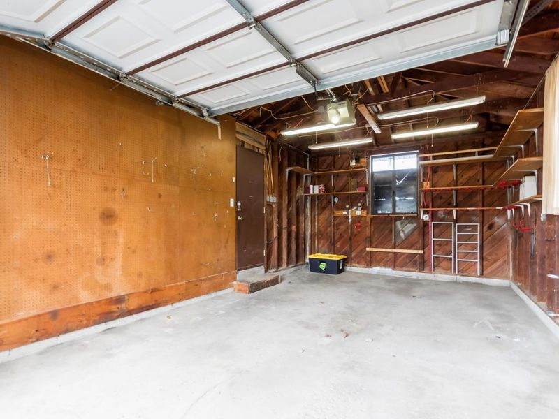 4256 Hoover Road, Grove City, OH 43123 Photo 22