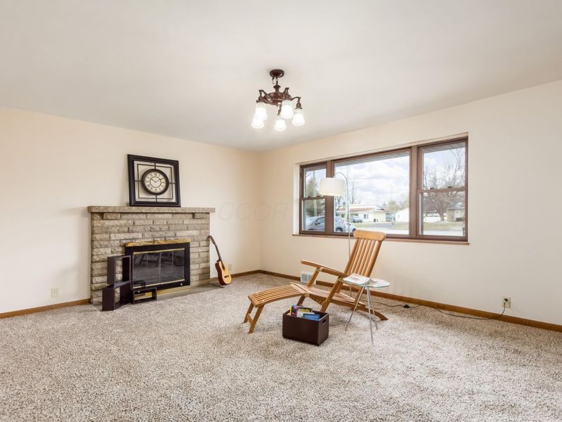 4256 Hoover Road, Grove City, OH 43123 Photo 9