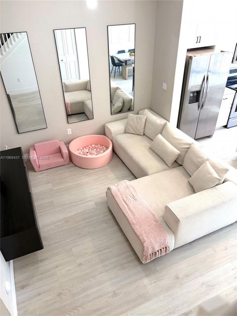 14724 SW 181st Ter , Miami, FL 33187 Photo