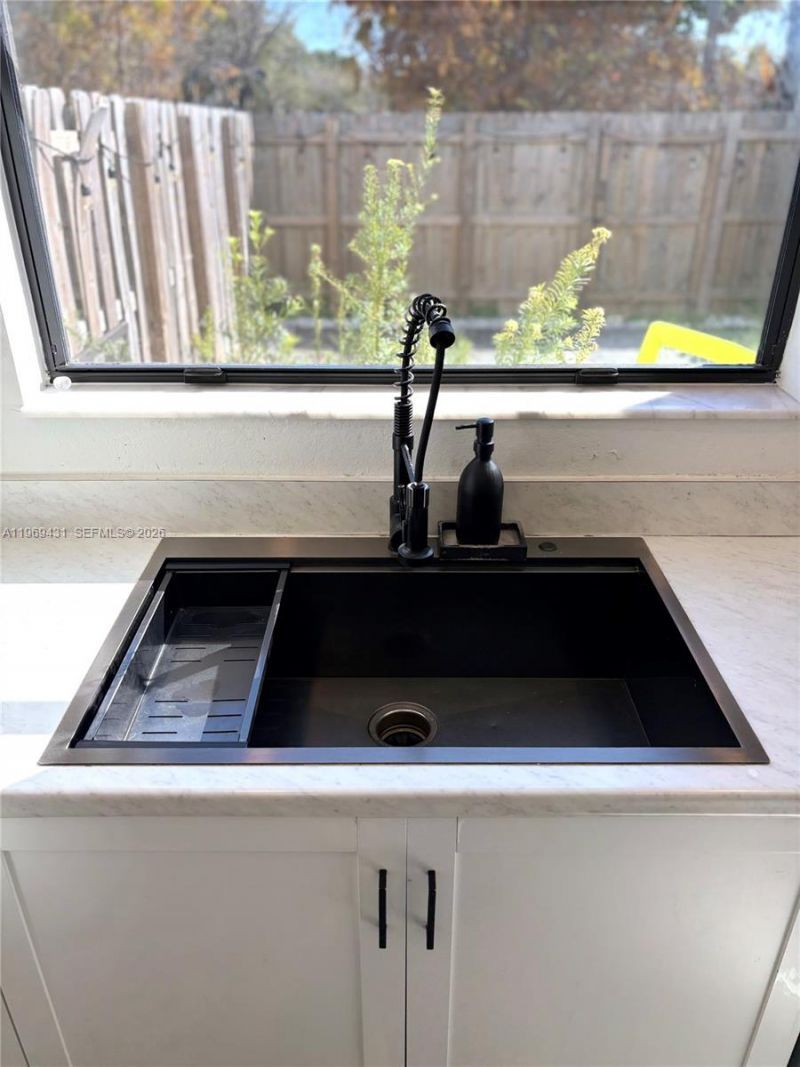 14724 SW 181st Ter , Miami, FL 33187 Photo