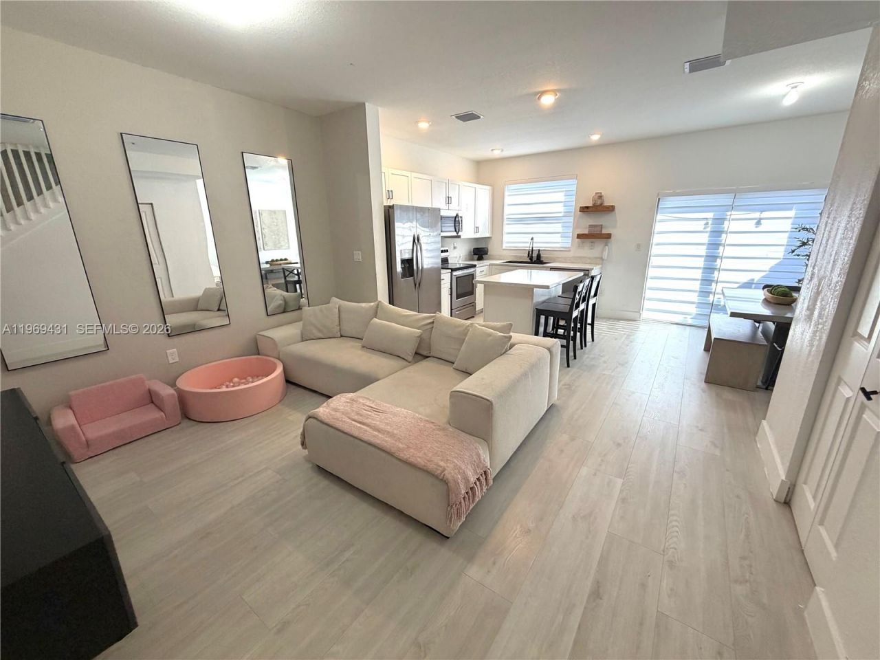 14724 SW 181st Ter , Miami, FL 33187 Photo