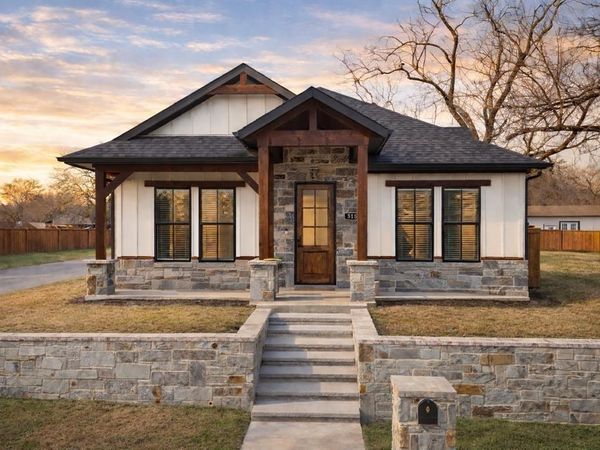 518 Bois D Arc Street, Weatherford, TX 76086