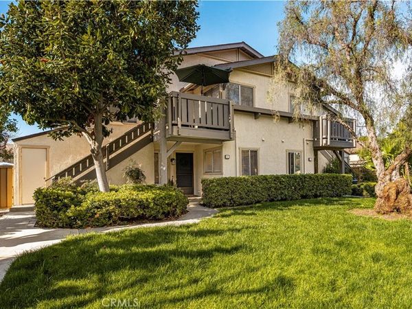 92 Echo Run, Unit 34, Irvine, CA 92614