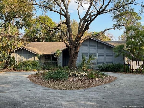 1900 SW Crane Creek Avenue, Palm City, FL 34990