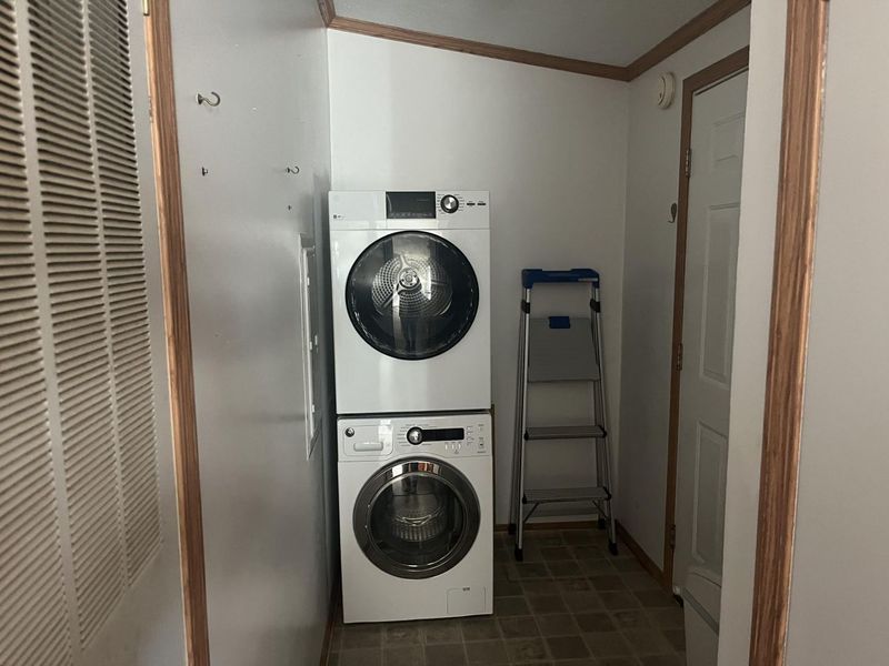 7655 Kooteney Street, Huntsville, OH 43324 Photo 12