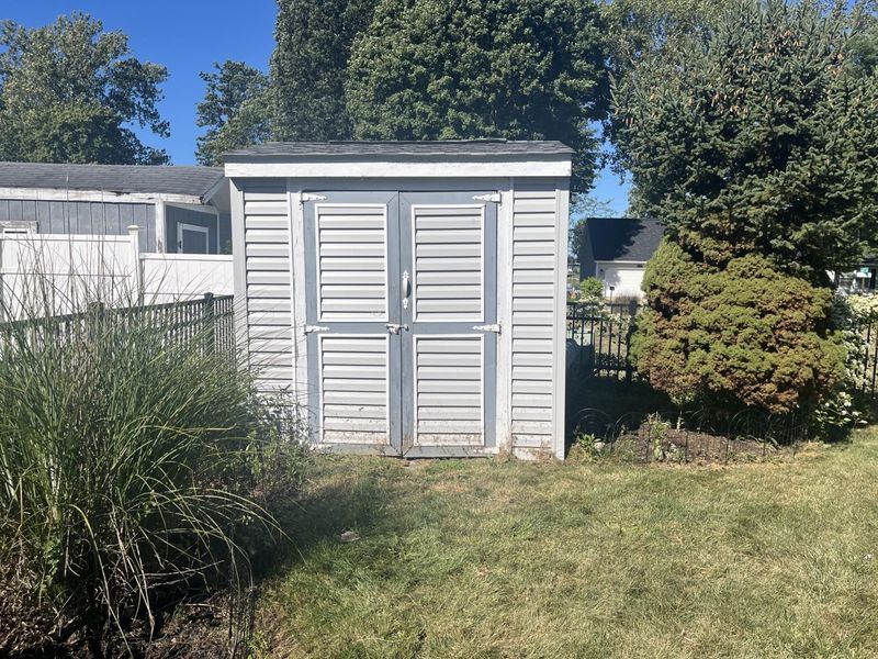 7655 Kooteney Street, Huntsville, OH 43324 Photo 9