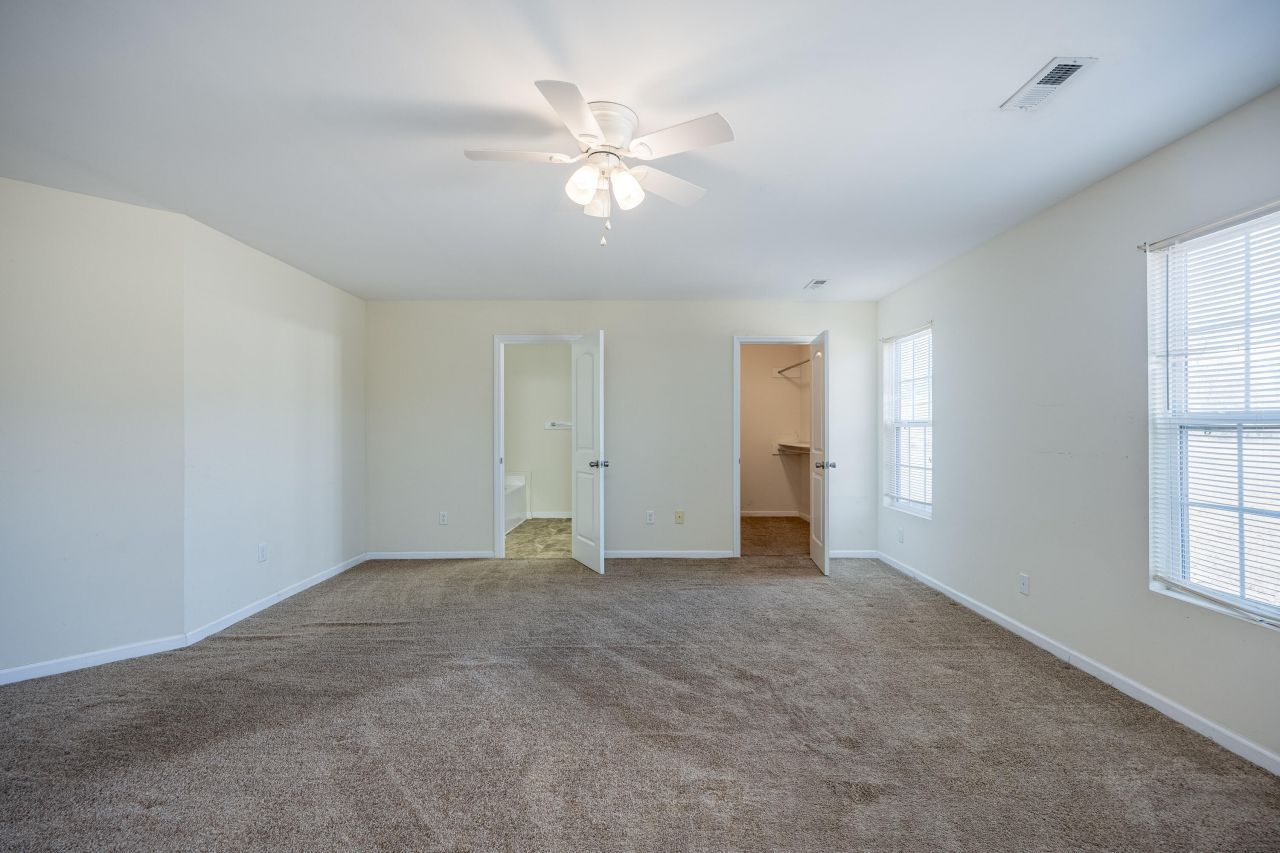 111 Heyblanchwell Lane Photo 15