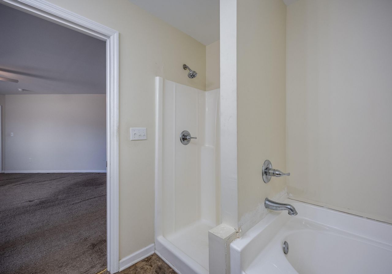 111 Heyblanchwell Lane Photo 20