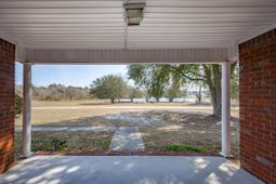 111 Heyblanchwell Lane photo 4