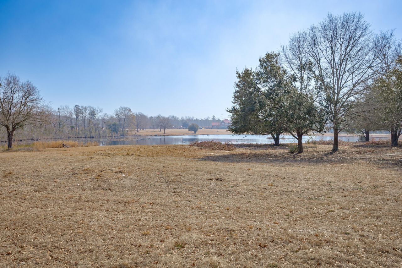 111 Heyblanchwell Lane Photo 36