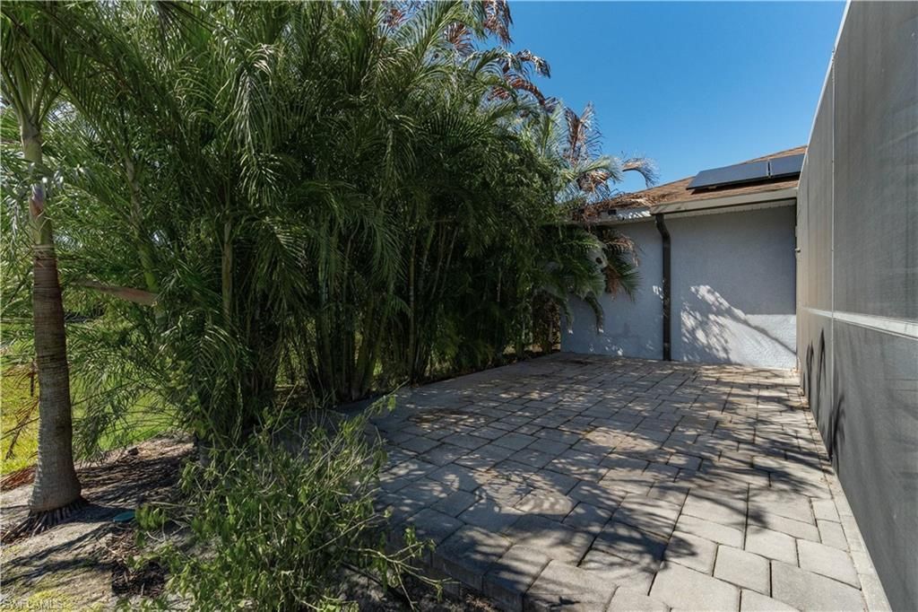 1118 Clark Ave, Lehigh Acres, FL 33972 Photo