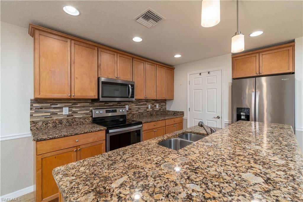 1118 Clark Ave, Lehigh Acres, FL 33972 Photo