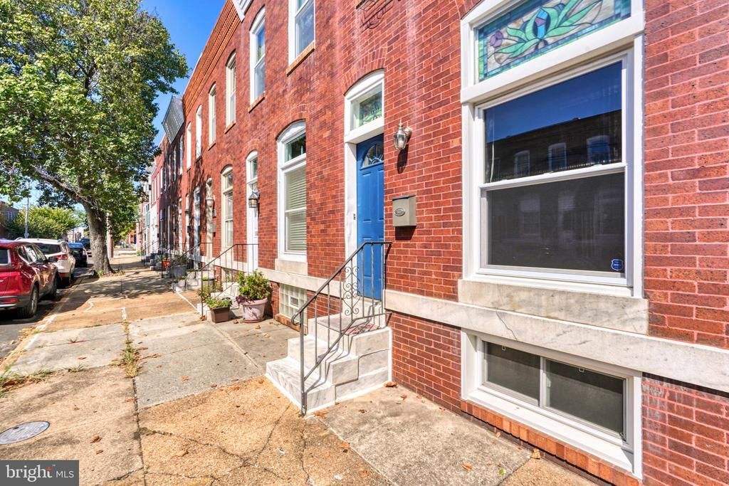 715 S Eaton Street, Baltimore, MD 21224 Main Photo