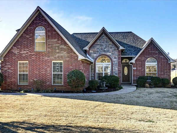 58 Lakeland Drive, Cabot, AR 72023