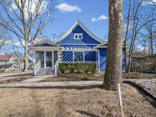 406 S Elm Street, Champaign, IL 61820