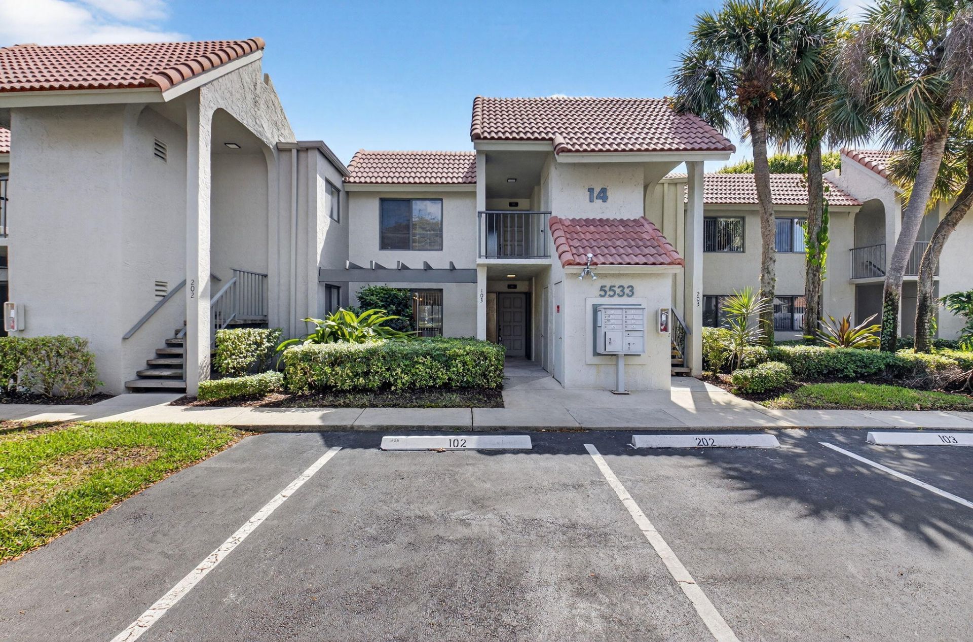 5533 Fairway Park Drive, Unit 103, Boynton Beach, FL 33437 Main Photo