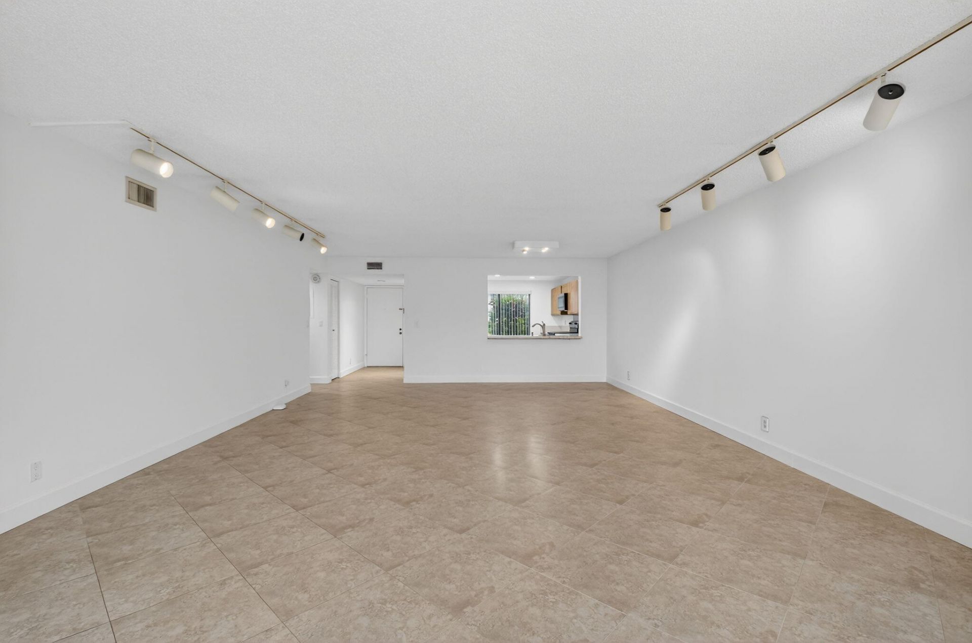 5533 Fairway Park Drive, Unit 103, Boynton Beach, FL 33437 Photo