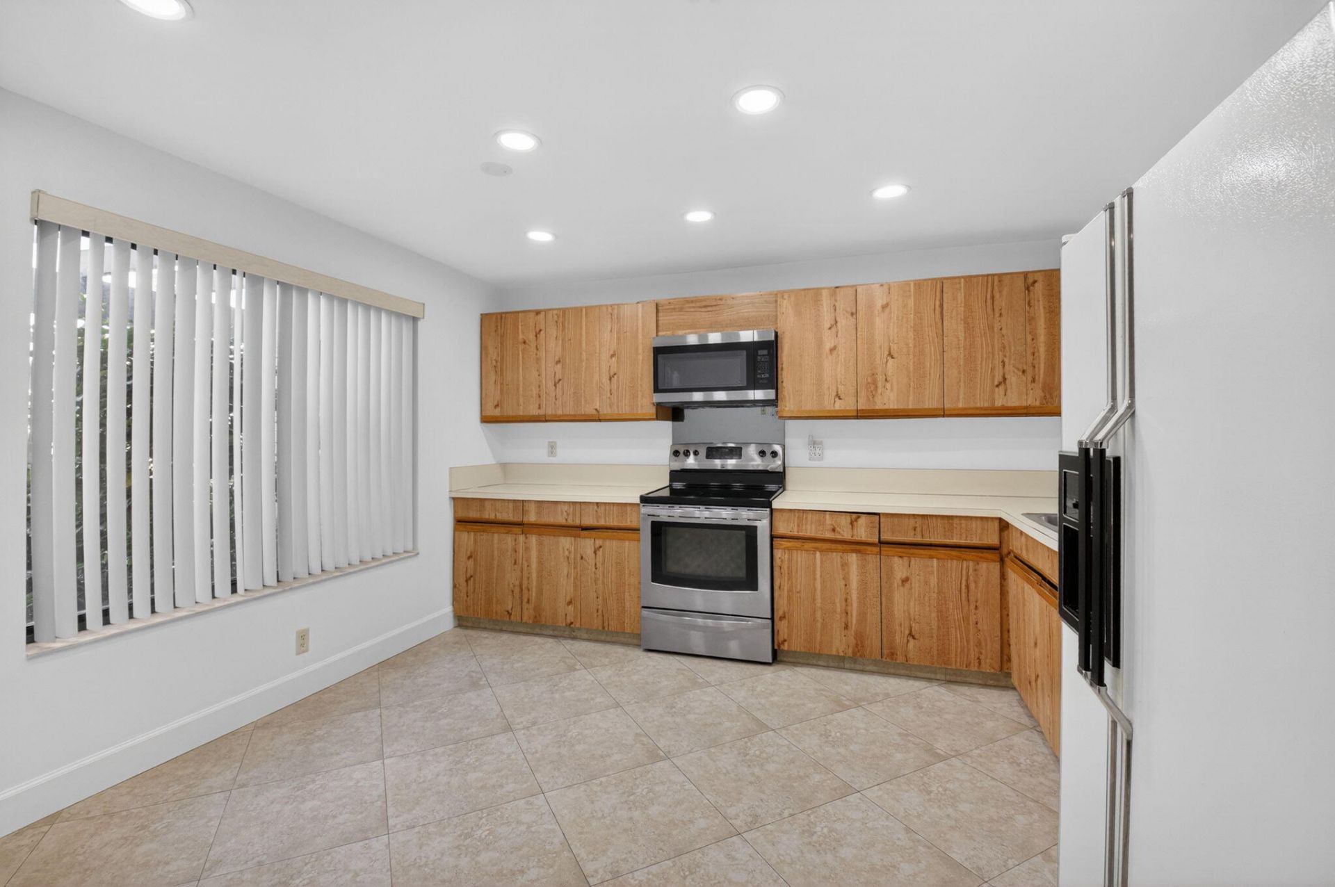 5533 Fairway Park Drive, Unit 103, Boynton Beach, FL 33437 Photo