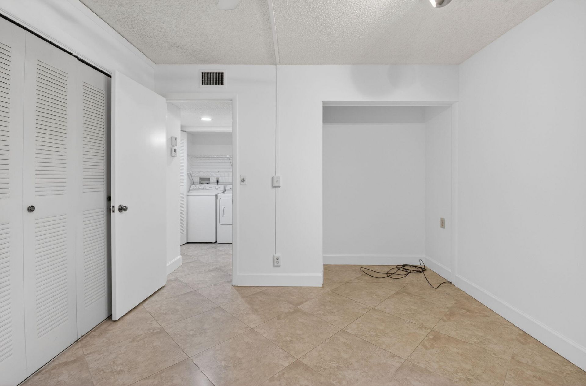 5533 Fairway Park Drive, Unit 103, Boynton Beach, FL 33437 Photo