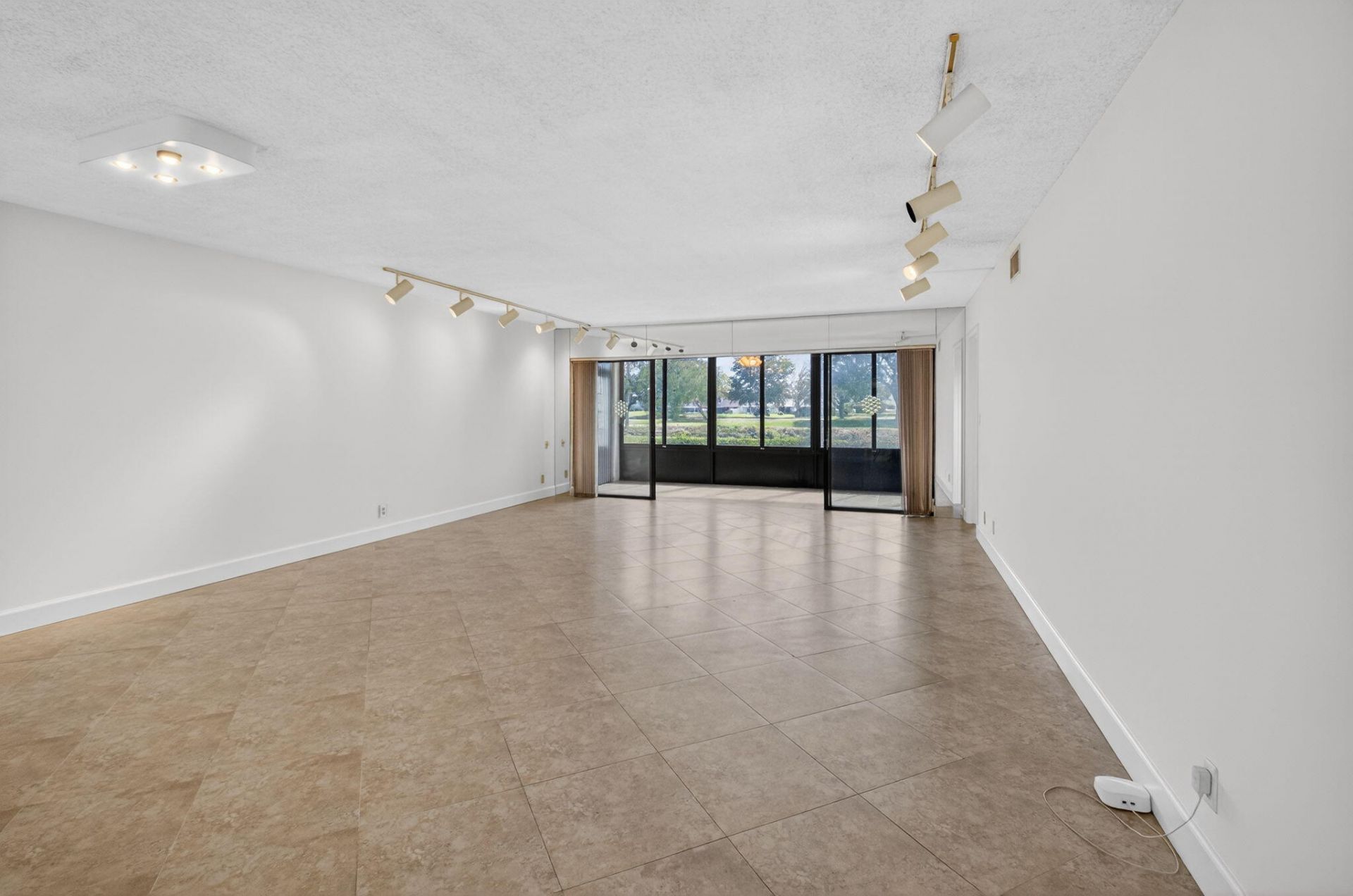 5533 Fairway Park Drive, Unit 103, Boynton Beach, FL 33437 Photo