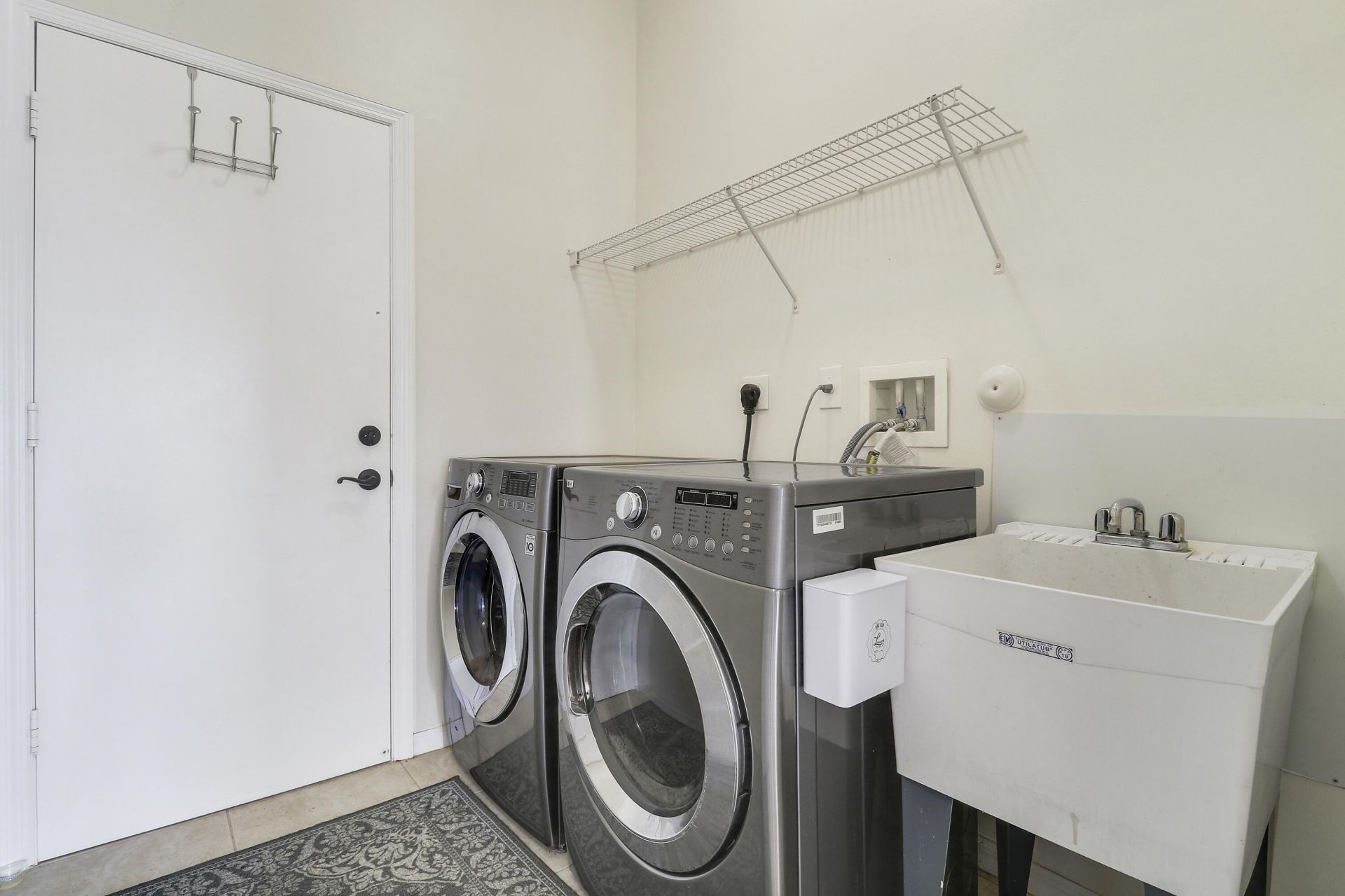 547 SW Lake Manatee Way, Port Saint Lucie, FL 34986 Photo