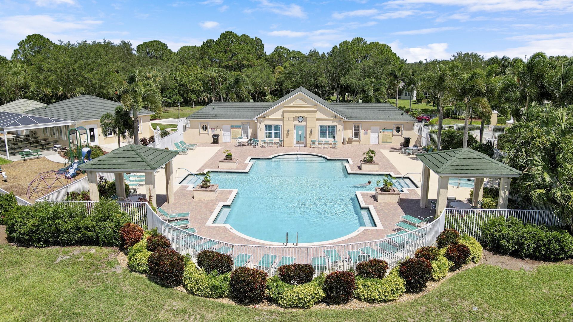 547 SW Lake Manatee Way, Port Saint Lucie, FL 34986 Photo