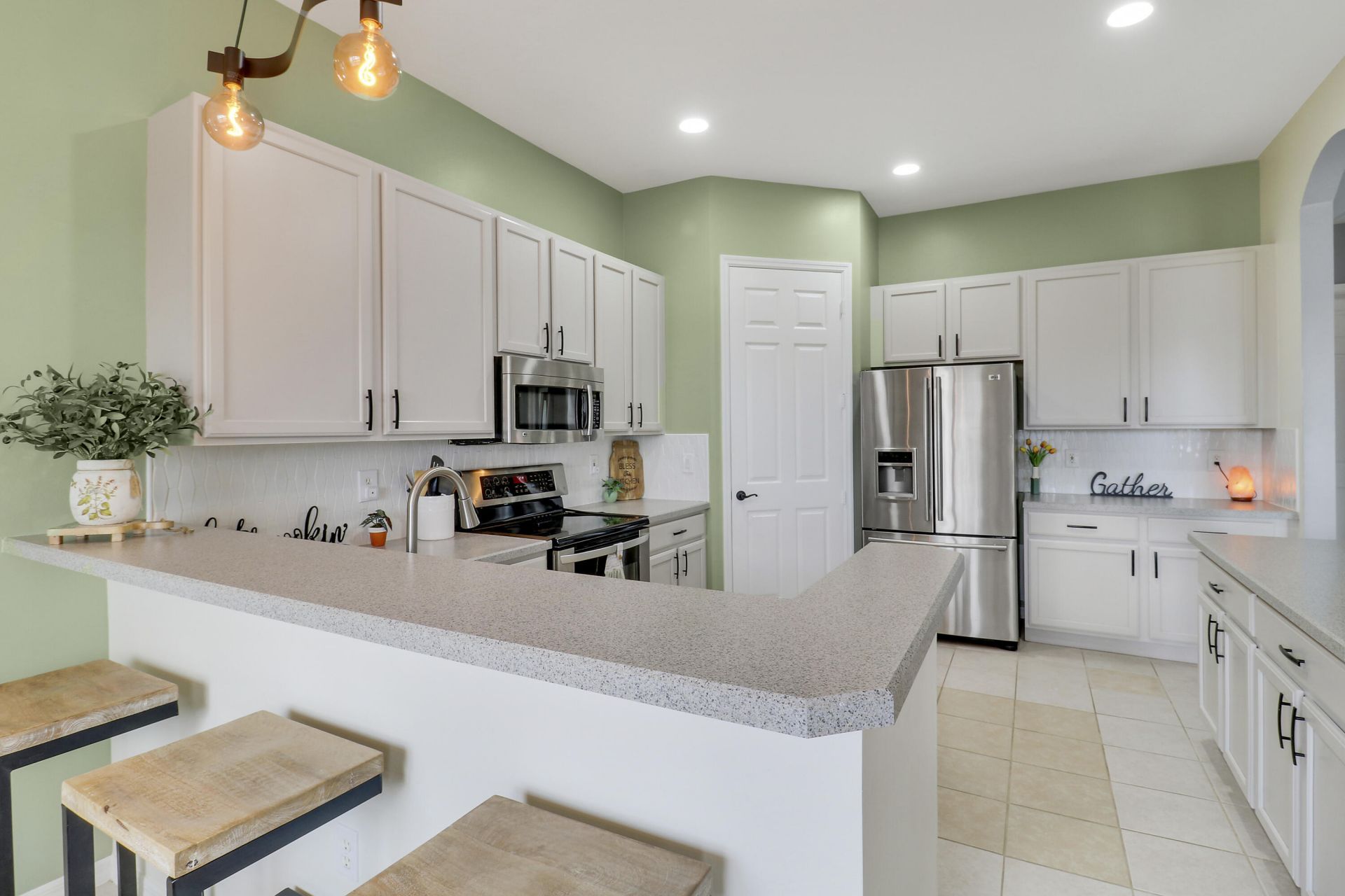 547 SW Lake Manatee Way, Port Saint Lucie, FL 34986 Photo