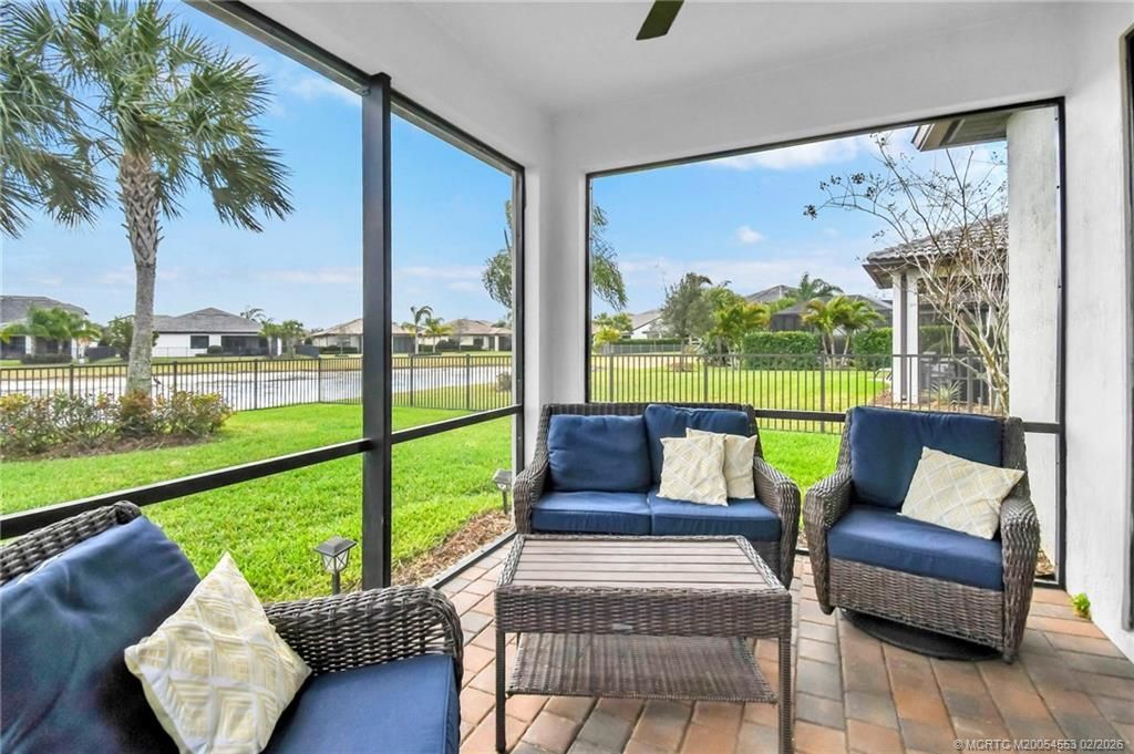 479 SE Vallarta Drive, Port Saint Lucie, FL 34984 Photo