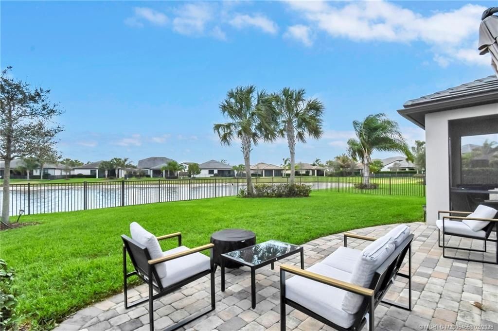 479 SE Vallarta Drive, Port Saint Lucie, FL 34984 Photo