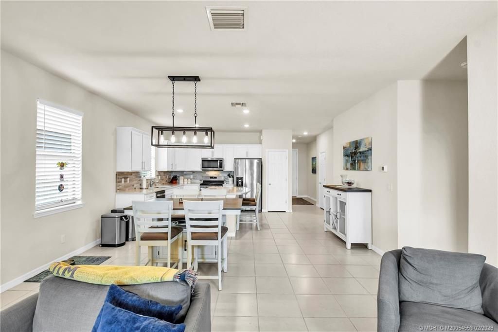 479 SE Vallarta Drive, Port Saint Lucie, FL 34984 Photo