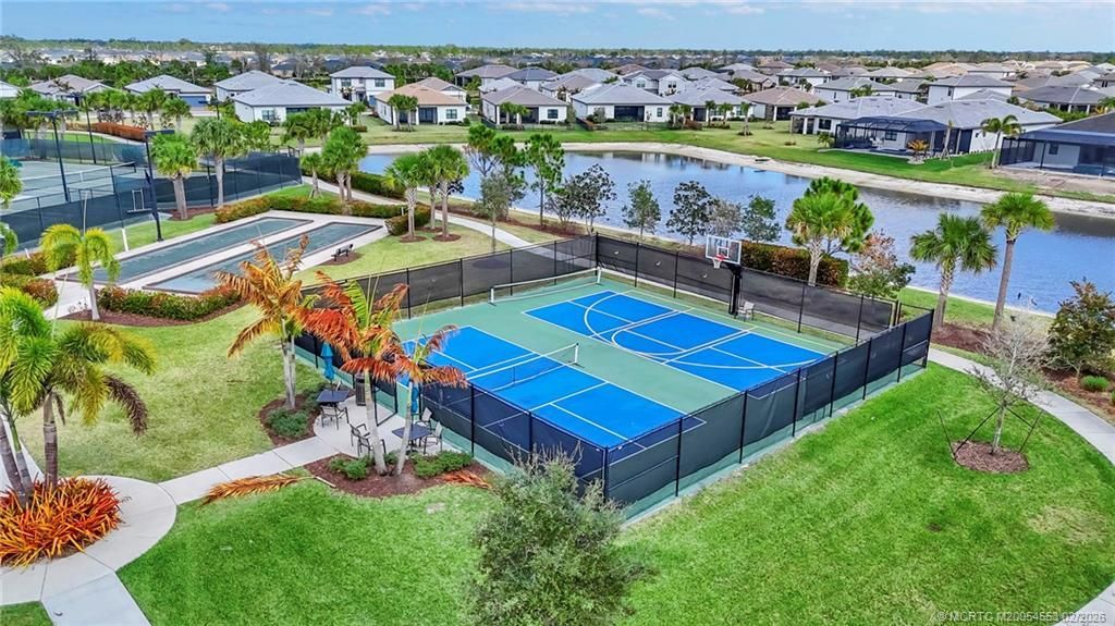 479 SE Vallarta Drive, Port Saint Lucie, FL 34984 Photo