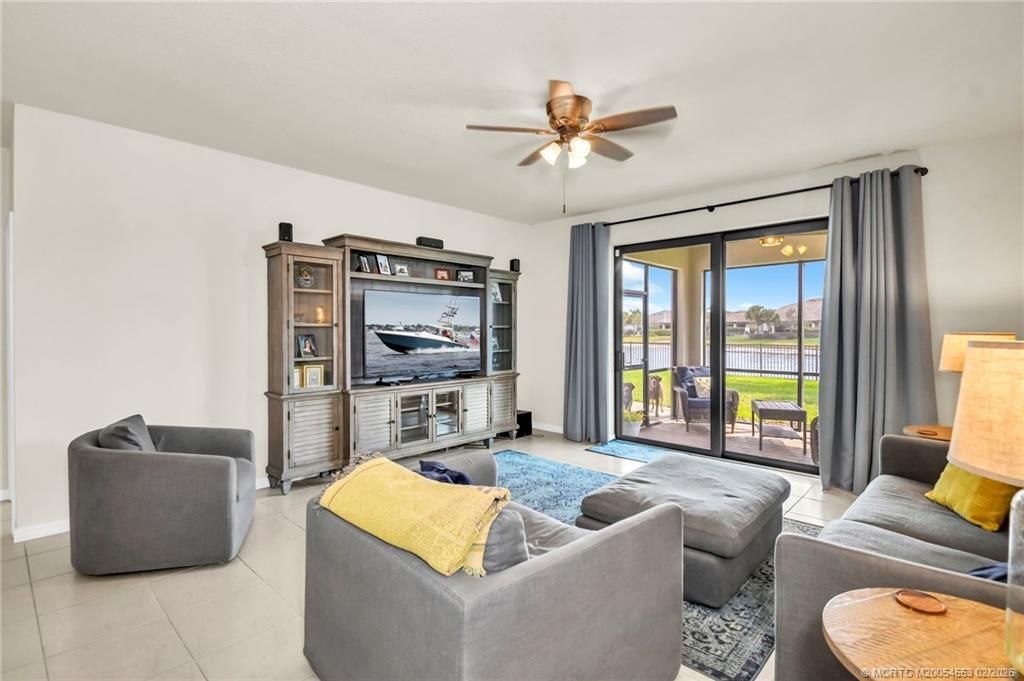 479 SE Vallarta Drive, Port Saint Lucie, FL 34984 Photo