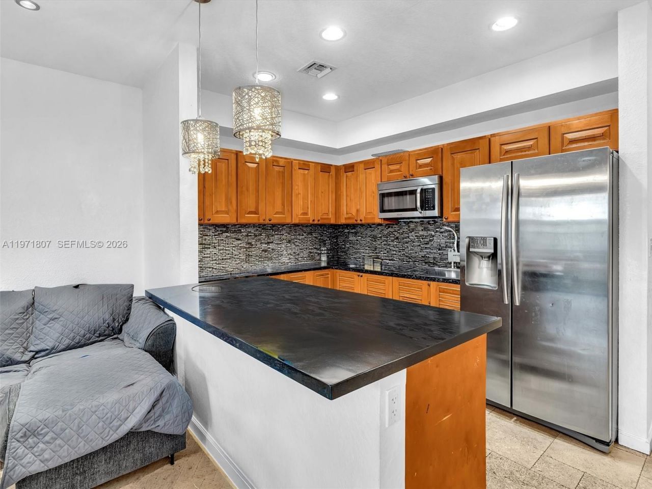 21 SE 3rd Ave , Hallandale Beach, FL 33009 Photo