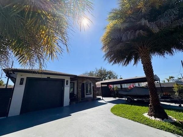 5732 Fletcher St, Unit 5732, Hollywood, FL 33023