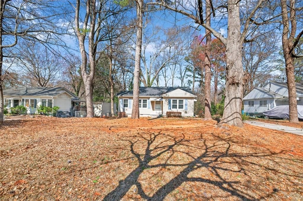 2266 N Shallowford Road, Atlanta, GA 30341 Main Photo