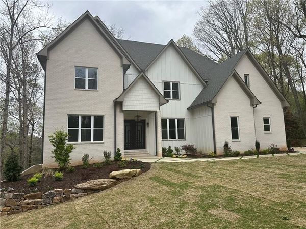 270 Crosstree Lane , Atlanta, GA 30328