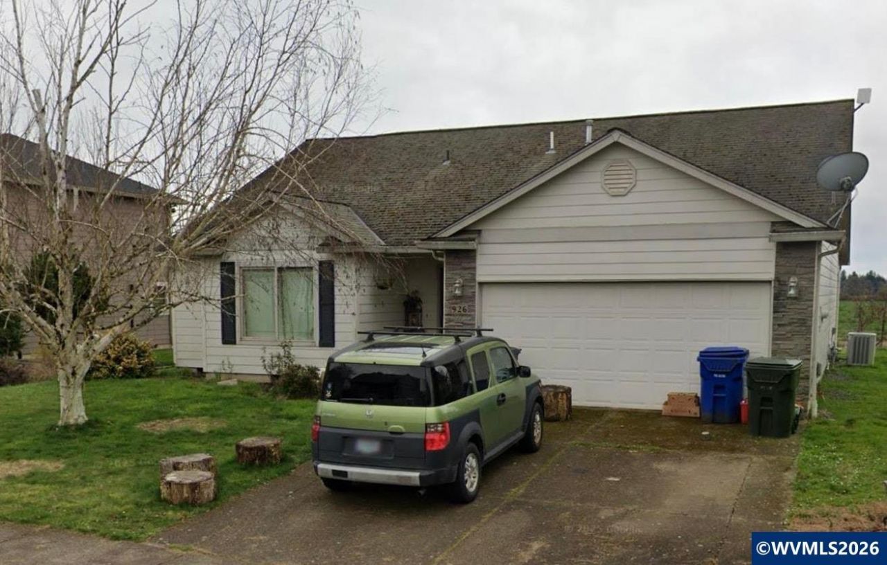 926 Filbert St, Jefferson, OR 97352 Main Photo