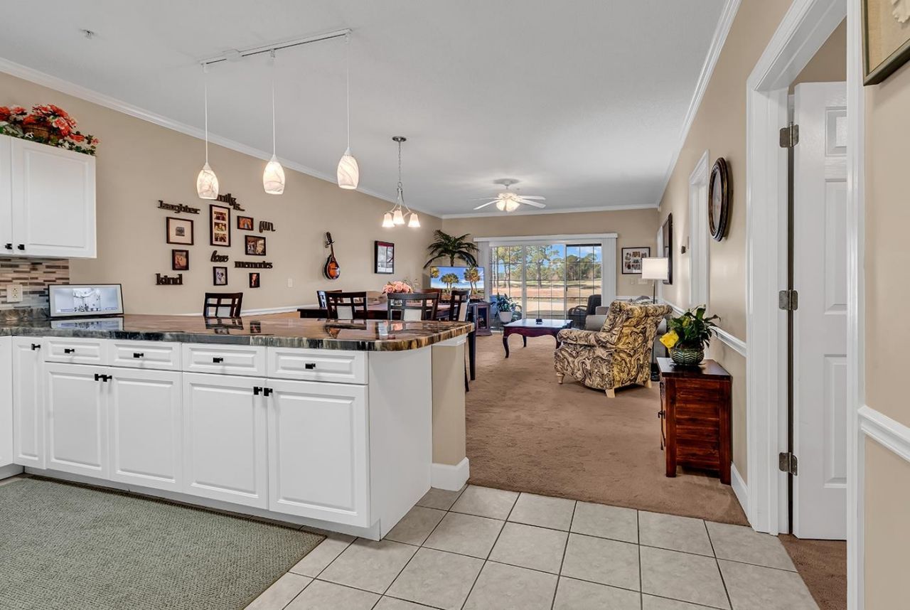 4881 Dahila Ct.  Photo 5