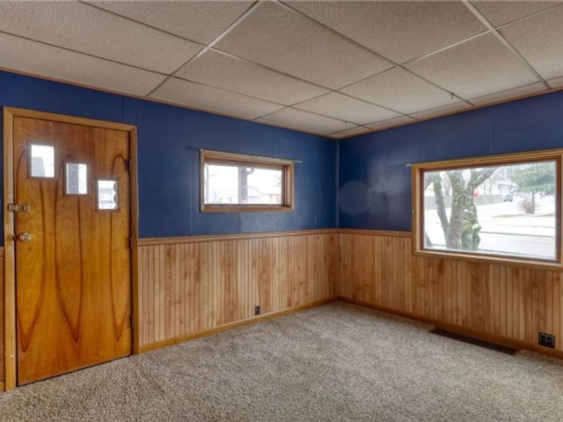 237 S 5th Street, Byesville, OH 43723 Photo 4