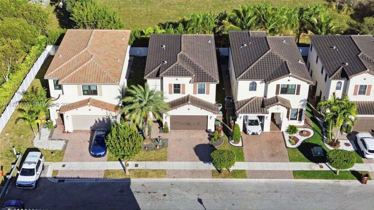 9909 W 32nd Ln , Hialeah, FL 33018 Photo