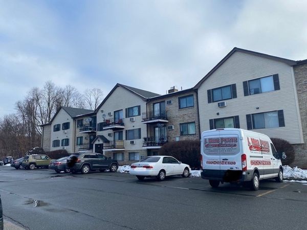 309 Pawtucket Blvd, Unit 26, Lowell, MA 01854