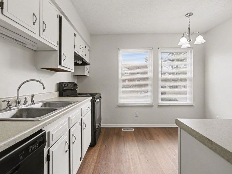 2026 Sawbury Boulevard, Columbus, OH 43235 Photo 10