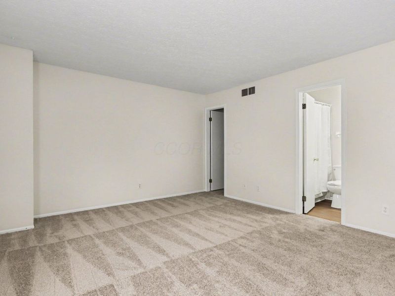 2026 Sawbury Boulevard, Columbus, OH 43235 Photo 15