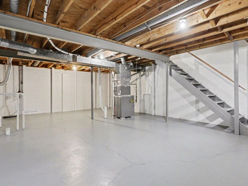 2026 Sawbury Boulevard, Columbus, OH 43235 Photo 21