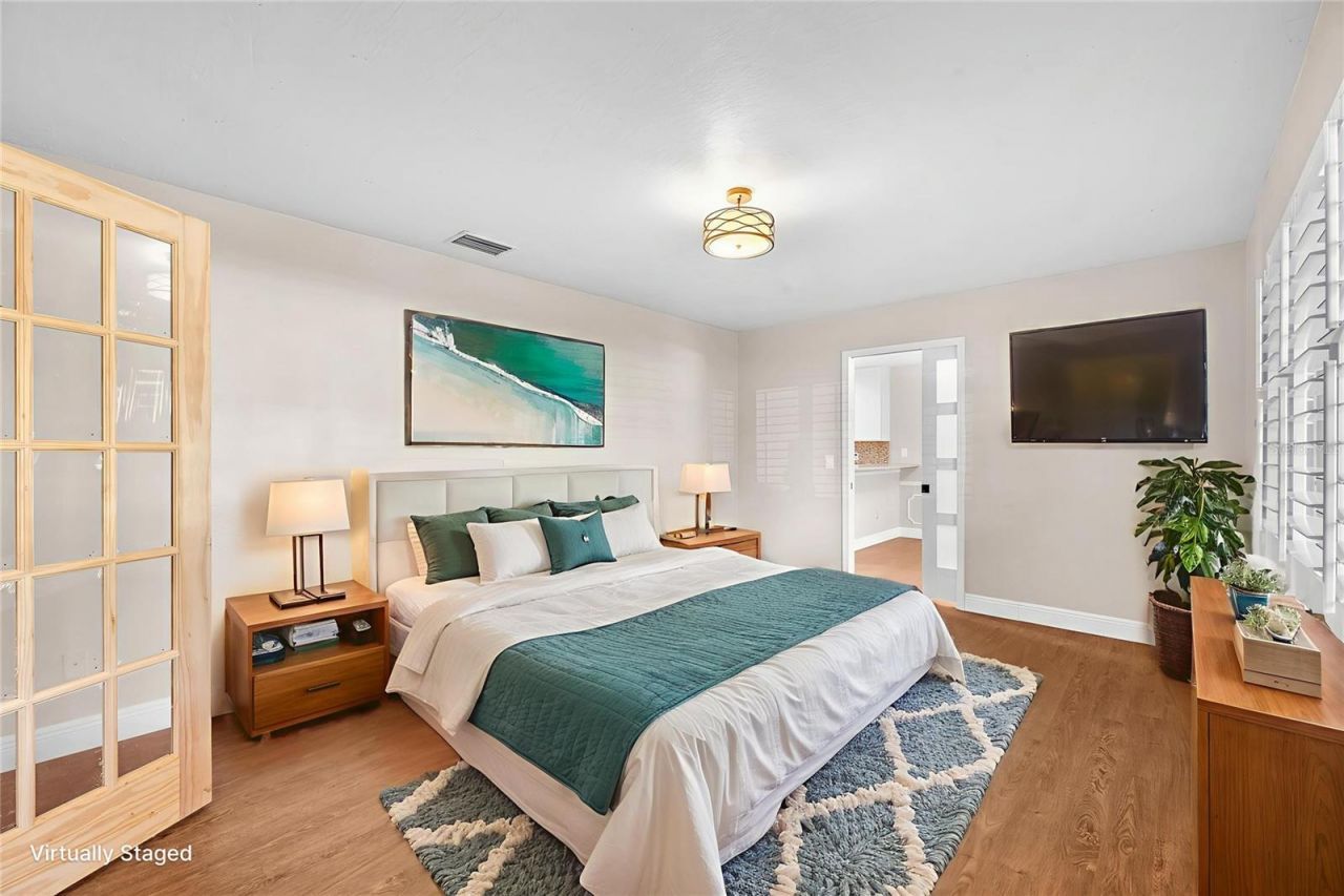 2004 Capri Road, Valrico, FL 33594 Photo