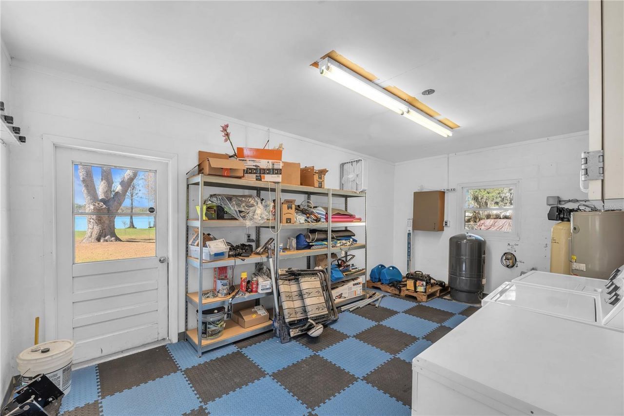 2004 Capri Road, Valrico, FL 33594 Photo