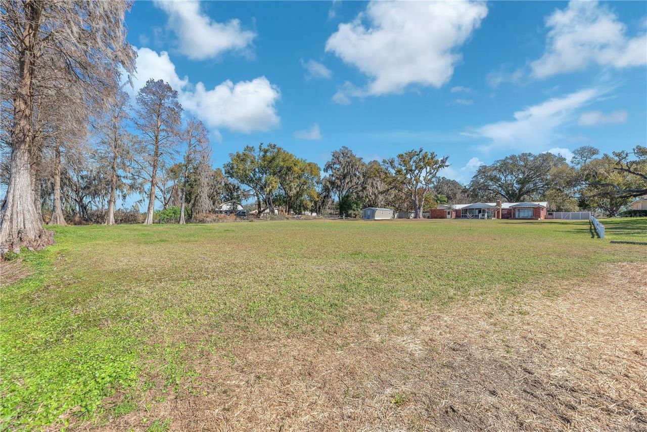 2004 Capri Road, Valrico, FL 33594 Photo